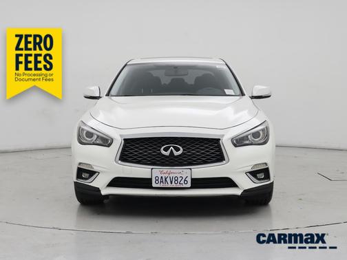 White 2018 INFINITI Q50 Luxe