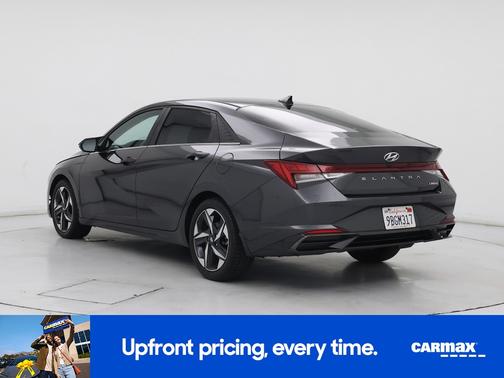 2022 Hyundai ELANTRA Limited