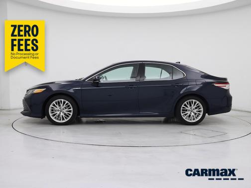 Blue 2019 Toyota Camry Hybrid XLE