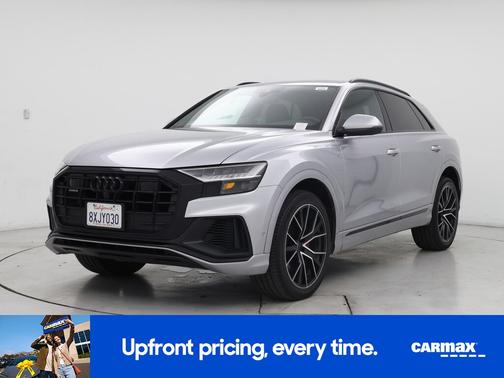 2021 Audi Q8 Premium Plus