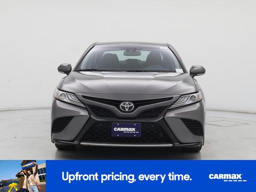 Gray 2018 Toyota Camry XSE