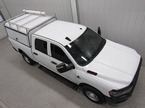 Bright White Clear Coat 2023 RAM 2500 Tradesman Crew Cab 4x4 6'4' Box