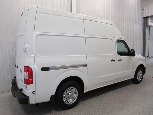 Glacier White 2021 Nissan NV Cargo NV2500 HD SV V6