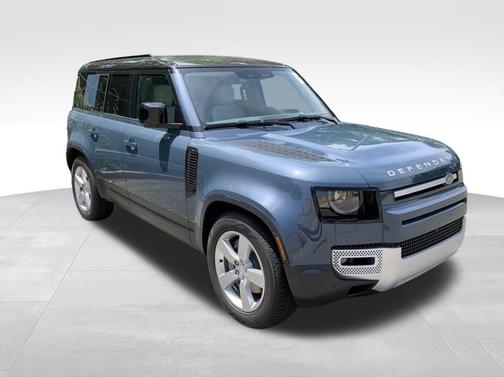 2025 Land Rover Defender P300