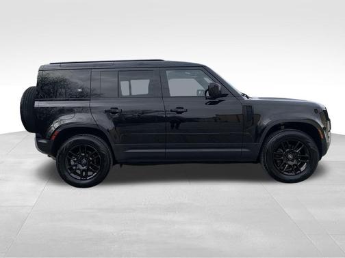 2024 Land Rover Defender P300