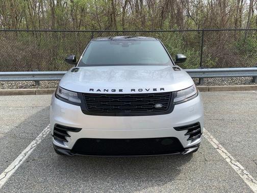 2025 Land Rover Range Rover Velar P250 Dynamic SE