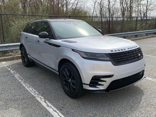 2025 Land Rover Range Rover Velar P250 Dynamic SE