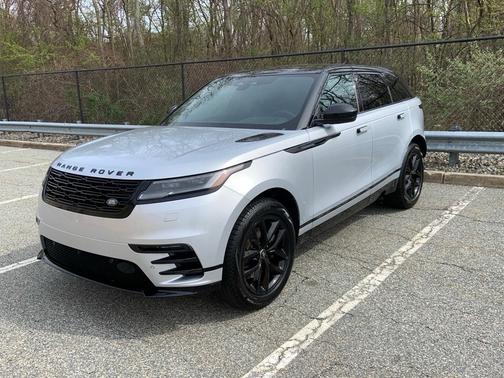 2025 Land Rover Range Rover Velar P250 Dynamic SE