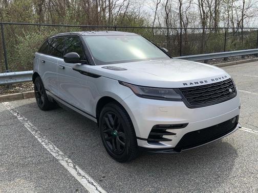 2025 Land Rover Range Rover Velar P250 Dynamic SE