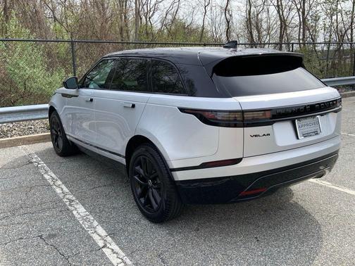 2025 Land Rover Range Rover Velar P250 Dynamic SE