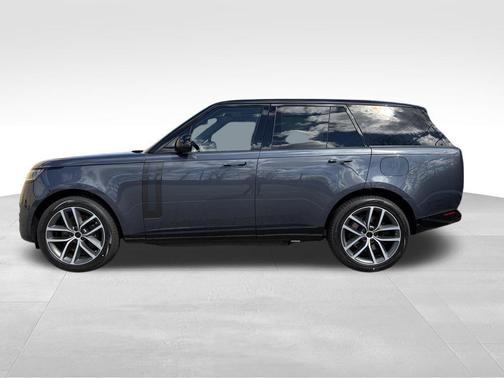 Varesine Blue 2026 Land Rover Range Rover P550e SE