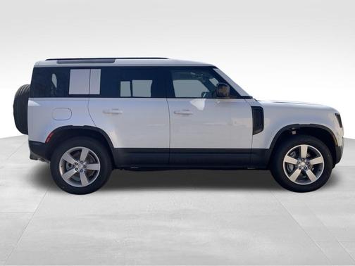 2025 Land Rover Defender P300