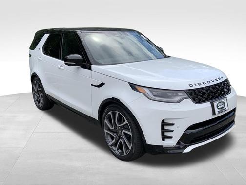2025 Land Rover Discovery P300 Dynamic SE