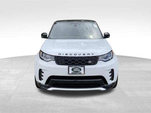 2025 Land Rover Discovery P300 Dynamic SE