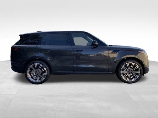 2025 Land Rover Range Rover Sport P360 SE