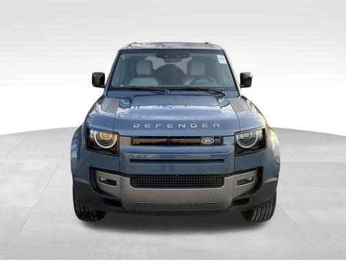 2026 Land Rover Defender 110 S