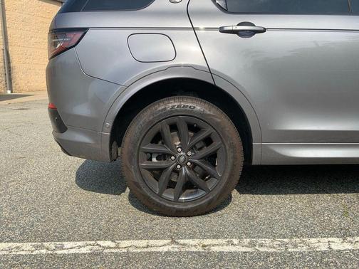 2024 Land Rover Discovery Sport Core S