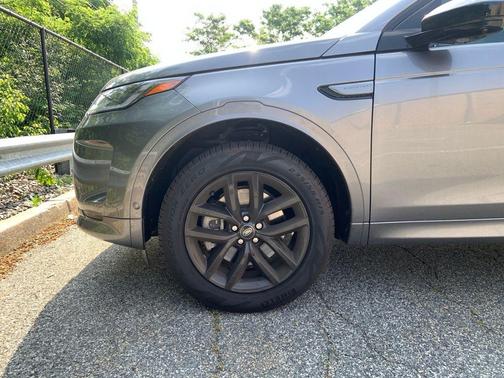 2024 Land Rover Discovery Sport Core S