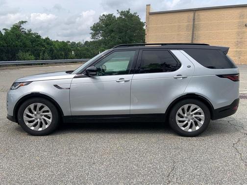 2023 Land Rover Discovery P360 S R-Dynamic