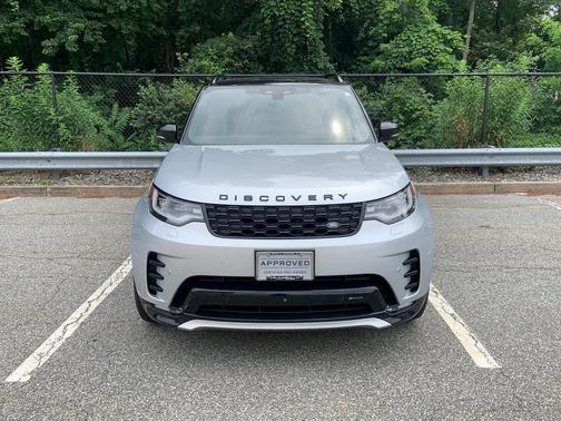 2023 Land Rover Discovery P360 S R-Dynamic
