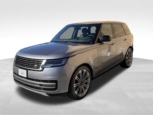 Eiger Grey 2026 Land Rover Range Rover P400 SE