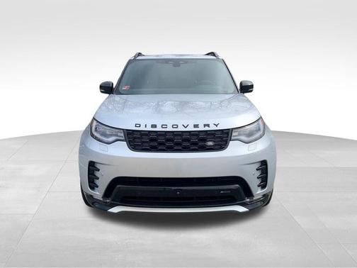 2023 Land Rover Discovery P300 S R-Dynamic