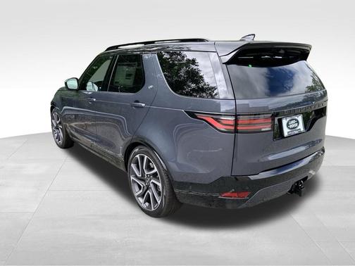 2025 Land Rover Discovery P360 Dynamic SE