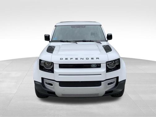 2025 Land Rover Defender P300