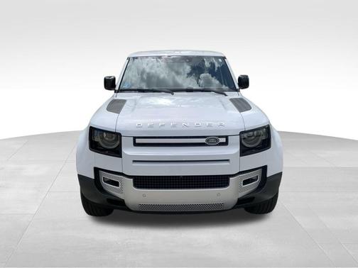 2023 Land Rover Defender 110 SE