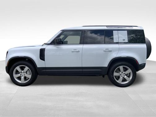2023 Land Rover Defender 110 SE