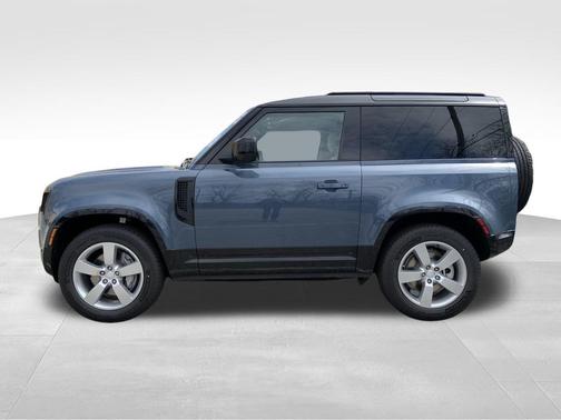 2025 Land Rover Defender P400 X-Dynamic SE