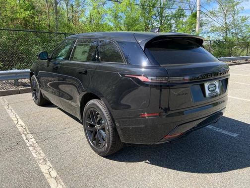 2026 Land Rover Range Rover Velar P250 Dynamic SE