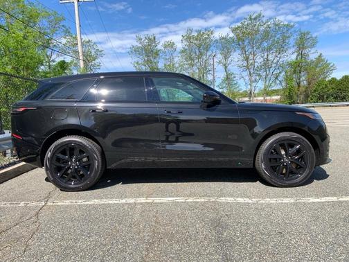 2026 Land Rover Range Rover Velar P250 Dynamic SE