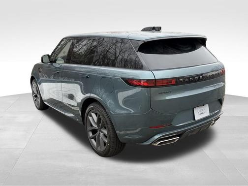 2026 Land Rover Range Rover Sport 5.0 Supercharged Dynamic