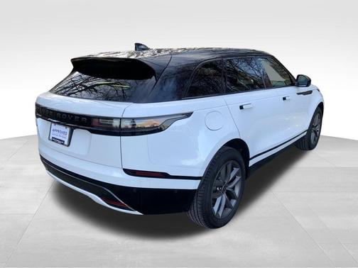 2026 Land Rover Range Rover Velar Dynamic SE