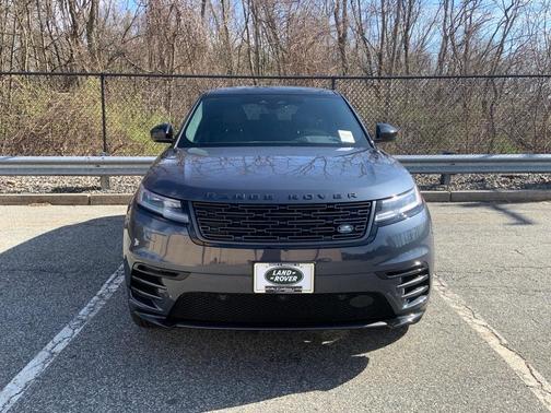 2026 Land Rover Range Rover Velar Dynamic SE