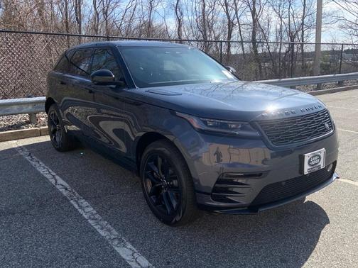 2026 Land Rover Range Rover Velar Dynamic SE