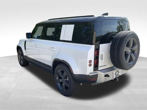 2025 Land Rover Defender P400 S