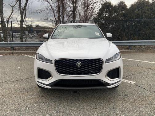 2024 Jaguar F-PACE P250 R-Dynamic S