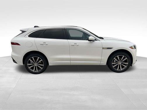 2024 Jaguar F-PACE P250 R-Dynamic S