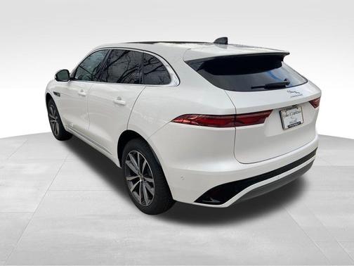2024 Jaguar F-PACE P250 R-Dynamic S