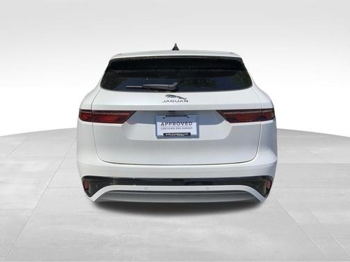 2024 Jaguar F-PACE P250 R-Dynamic S