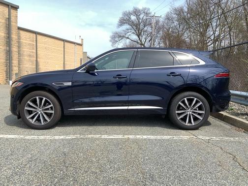 2024 Jaguar F-PACE P250 R-Dynamic S
