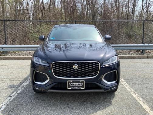 2024 Jaguar F-PACE P250 R-Dynamic S