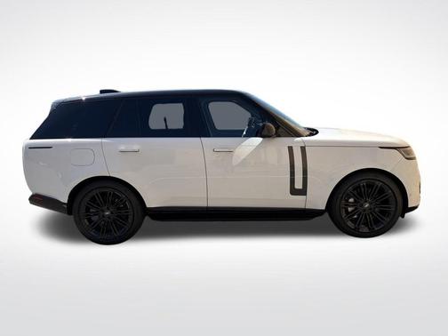 Fuji White 2025 Land Rover Range Rover P530 SE
