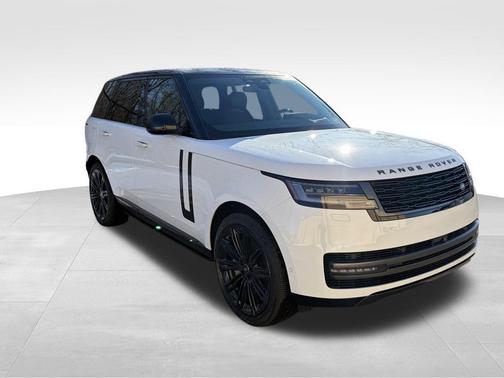 2025 Land Rover Range Rover P530 SE