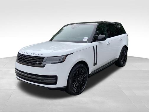 2025 Land Rover Range Rover P530 SE