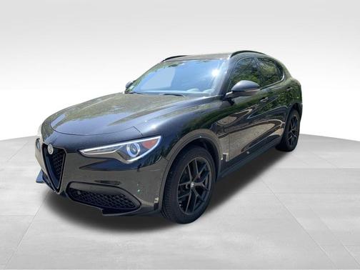 2020 Alfa Romeo Stelvio Base
