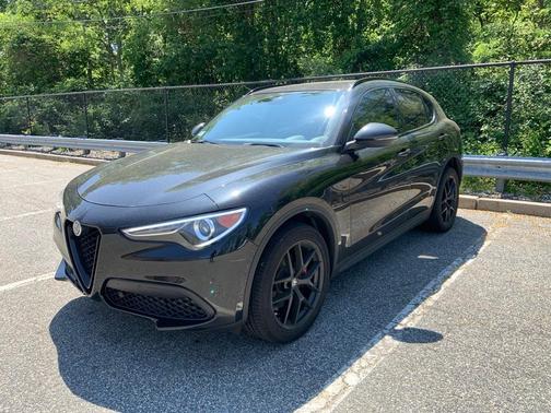 2020 Alfa Romeo Stelvio Base