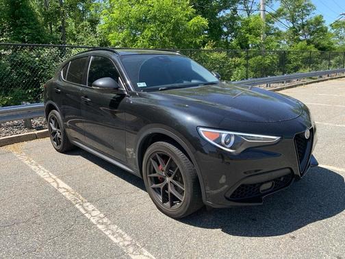 2020 Alfa Romeo Stelvio Base